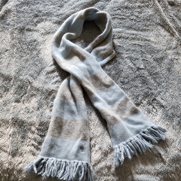 Lauren Ralph Lauren Accessories - 🌞Ralph lauren scarf